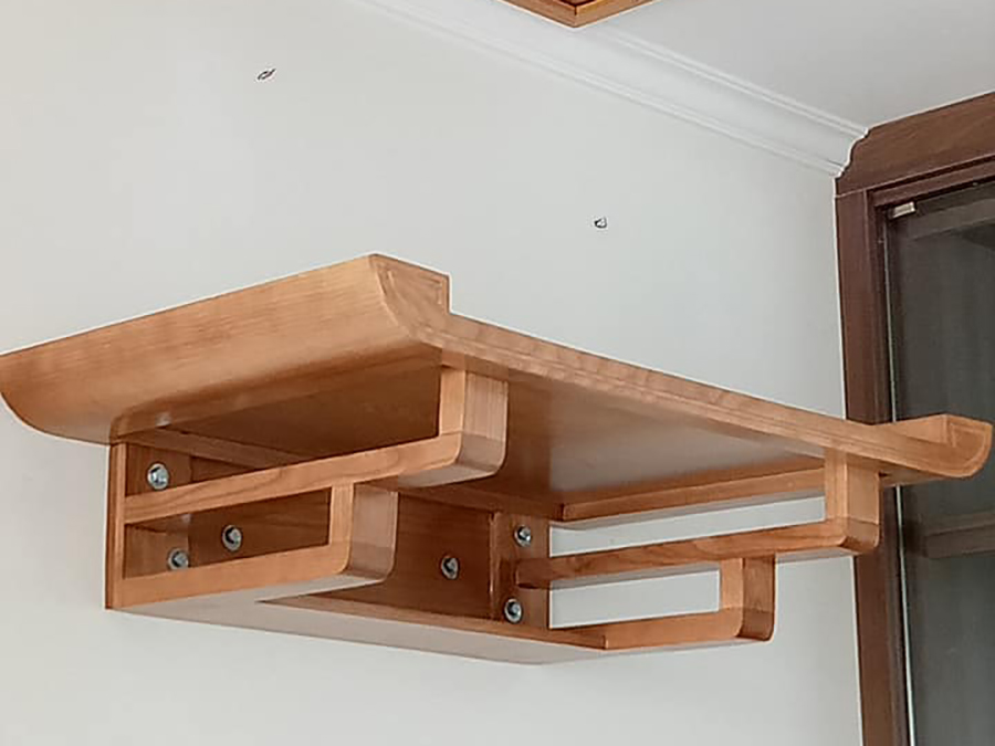 Mau ban tho treo tuong nha chung cu