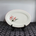 Đĩa sứ dáng bầu dục vẽ tay Sen chỉ hồng S2 (Kem) Đĩa sứ dáng bầu dục vẽ tay Sen chỉ hồng S2 (Kem)