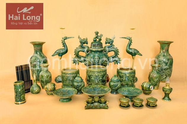 Bộ đồ thờ cúng men Ngọc Lục Bảo họa tiết đắp nổi