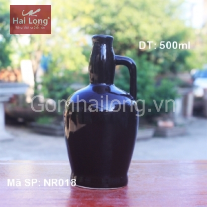 Chai rượu sứ dáng Chivas (Đen)