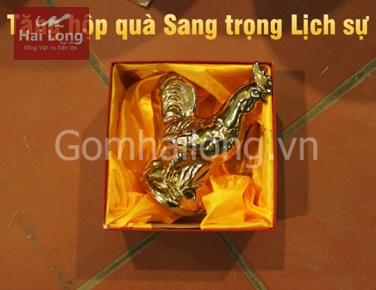Tượng gà vàng Sang trọng làm quà tặng gốm sứ Bát Tràng
